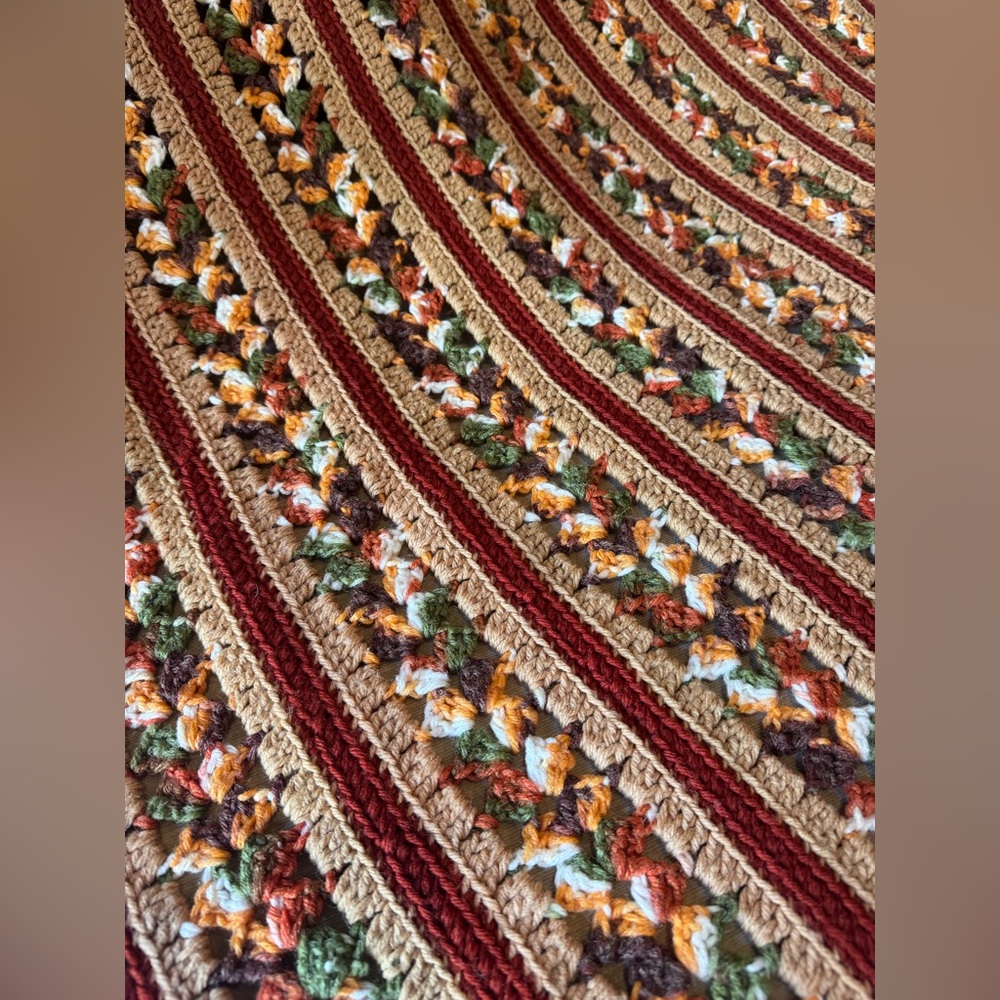 Vintage Handmade Crochet Afghan Blanket Scalloped Granny Stripe Throw Boho Retro - Picture 3 of 6